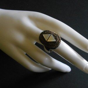 Marchesite & 925 Silver Mother of Pearl Ring